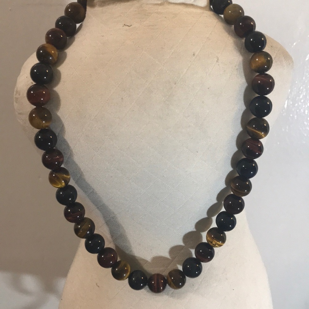 19” Tiger’s eye necklace 12mm beads